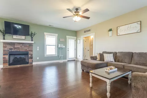 78 Sentinel Ct, Smithfield, NC 27577 photo 5