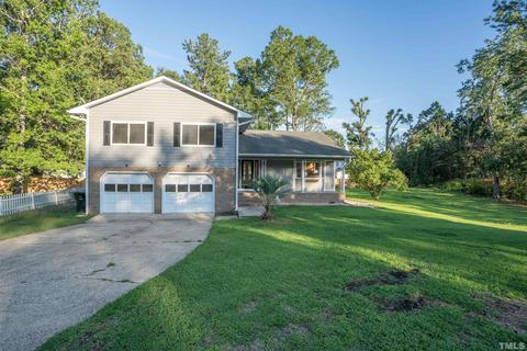 4008 Capul Dr, Durham, NC 27703 photo 1