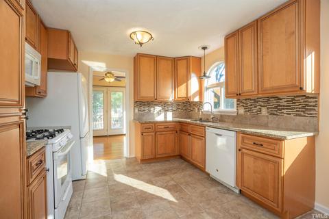 4008 Capul Dr, Durham, NC 27703 photo 10