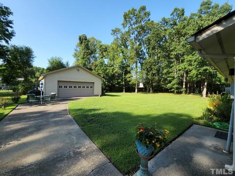 704 Old Barn Ave, Durham, NC 27704 photo 5