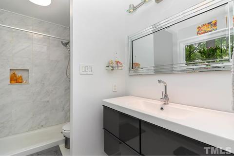 4100 Five Oaks Dr #3, Durham, NC 27707 photo 23