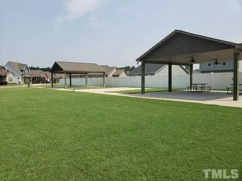 35 Bella Sq, Smithfield, NC 27577 photo 33