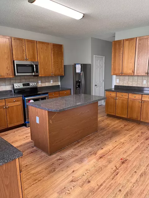 301 Pebblestone Dr, Durham, NC 27703 photo 3