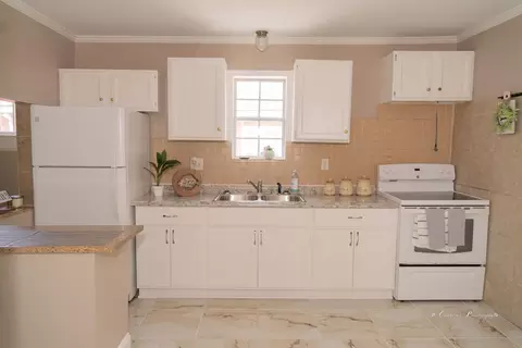 1024 Juniper St, Durham, NC 27701 photo 15