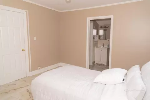 1024 Juniper St, Durham, NC 27701 photo 25