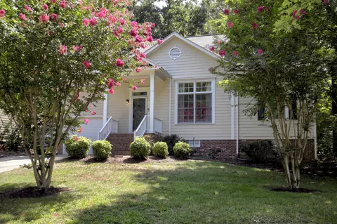 8 Creeks Edge Ct, Durham, NC 27713 photo 1