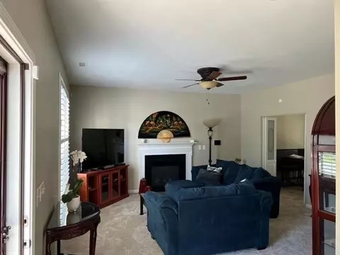 8 Crescent Hill Ct, Durham, NC 27704 photo 11