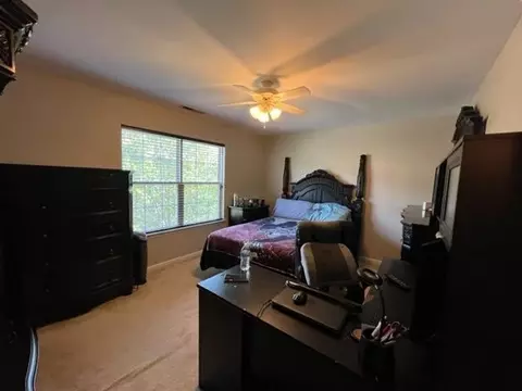8 Crescent Hill Ct, Durham, NC 27704 photo 21