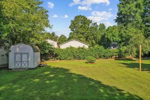 2215 Gentry Dr, Durham, NC 27705 photo 10