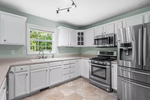 2215 Gentry Dr, Durham, NC 27705 photo 22
