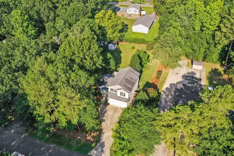 2215 Gentry Dr, Durham, NC 27705 photo 5