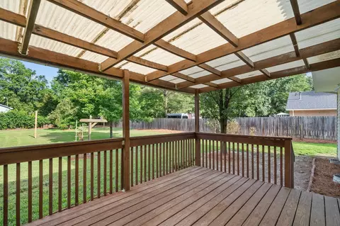 2215 Gentry Dr, Durham, NC 27705 photo 15