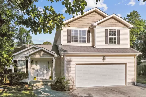 2215 Gentry Dr, Durham, NC 27705 photo 1