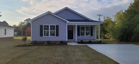 205 N Mclamb St, Benson, NC 27504 photo 1