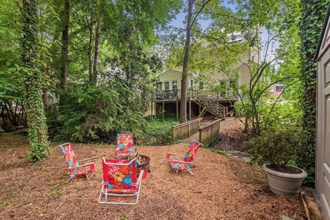4 Cedar Hill Dr, Durham, NC 27713 photo 2