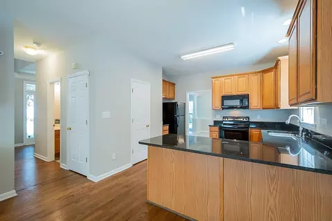 6 Queensland Ct, Durham, NC 27712 photo 10