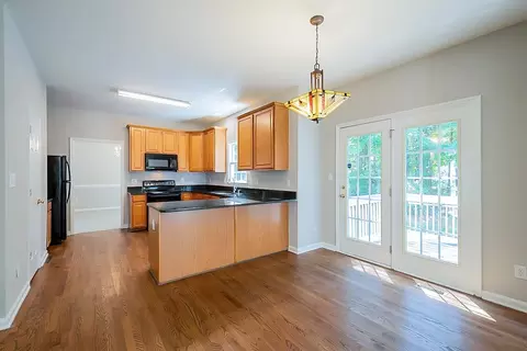 6 Queensland Ct, Durham, NC 27712 photo 9