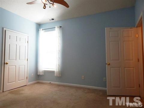 1009 Crimson Dr, Durham, NC 27713 photo 6