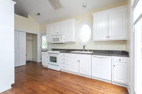 307 E 2nd St, Kenly, NC 27542 photo 28