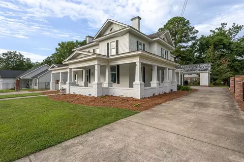 307 E 2nd St, Kenly, NC 27542 photo 4