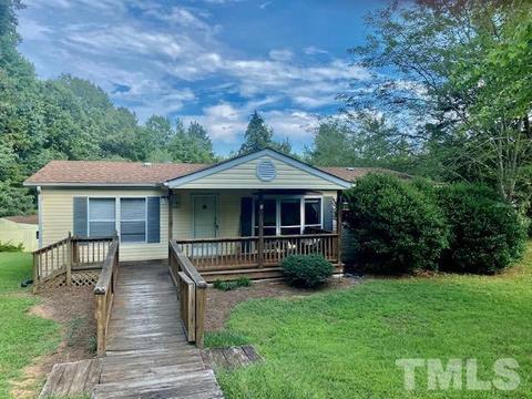 165 Macbeth Ln, Roxboro, NC 27574 photo 1