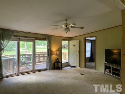 165 Macbeth Ln, Roxboro, NC 27574 photo 12