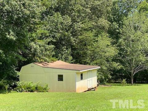 165 Macbeth Ln, Roxboro, NC 27574 photo 4