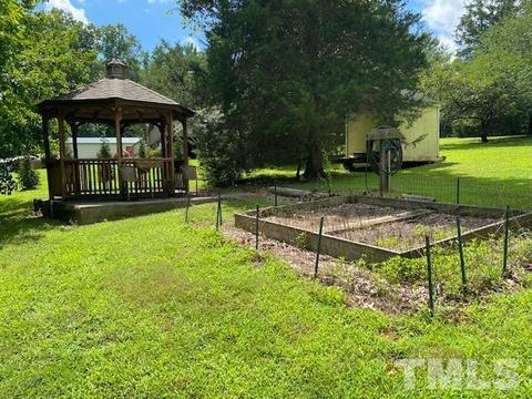165 Macbeth Ln, Roxboro, NC 27574 photo 5