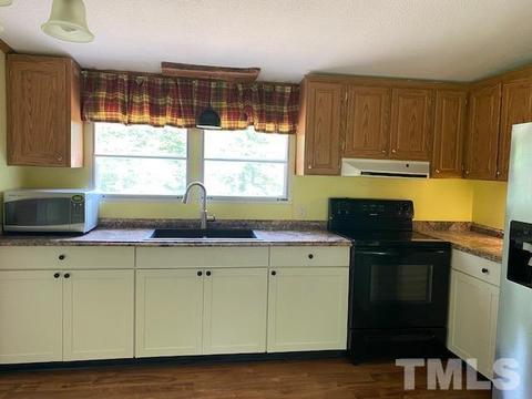 165 Macbeth Ln, Roxboro, NC 27574 photo 11