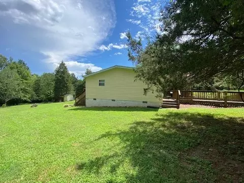 165 Macbeth Ln, Roxboro, NC 27574 photo 2