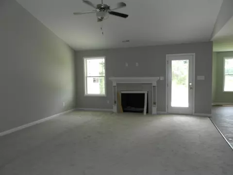 192 Touchdown Way, Benson, NC 27504 photo 2