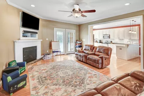 2899 Benson Hardee Rd, Benson, NC 27504 photo 8