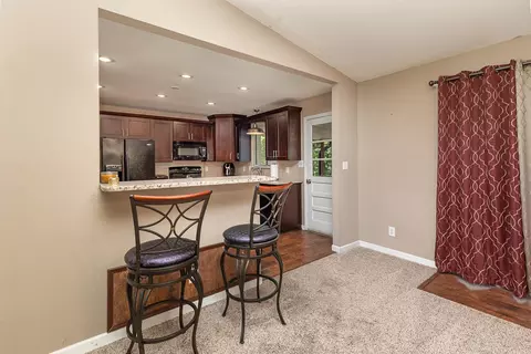 5609 Roslyn Rd, Durham, NC 27712 photo 10