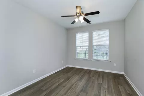 1307 Chronicle Dr, Durham, NC 27703 photo 5