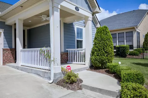 1307 Chronicle Dr, Durham, NC 27703 photo 2