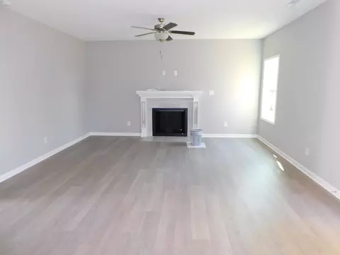 18 Hiddenbrook Ct, Angier, NC 27501 photo 5