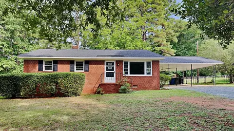 143 Baldwin Dr, Durham, NC 27712 photo 1