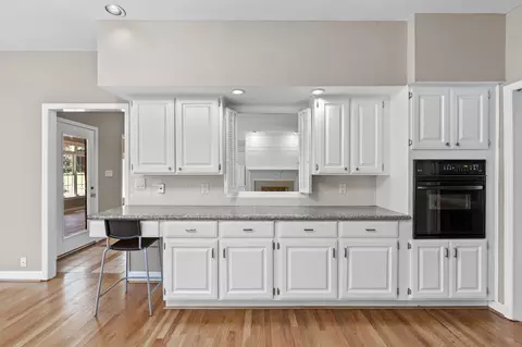 2417 Beechview Ct, Raleigh, NC 27615 photo 17