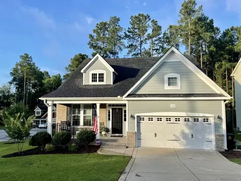 220 Valley Stream Rd, Spring Lake, NC 28390 photo 1