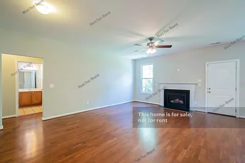 603 Poplar St, Durham, NC 27703 photo 5