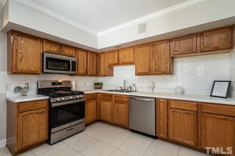202 Purvis St, Garner, NC 27529 photo 8