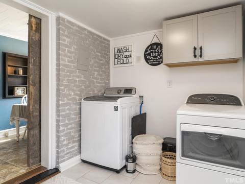 605 E Pine St, Graham, NC 27253 photo 28