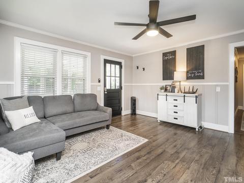 605 E Pine St, Graham, NC 27253 photo 23
