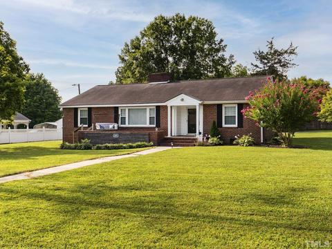 605 E Pine St, Graham, NC 27253 photo 1