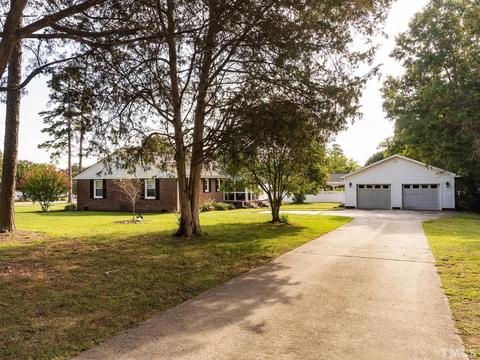 605 E Pine St, Graham, NC 27253 photo 49