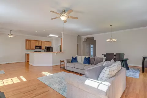 1005 Bellenden Dr, Durham, NC 27713 photo 5