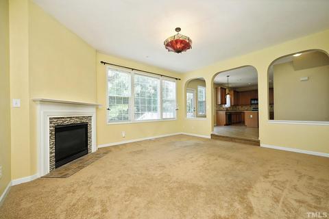 2509 Oleander Dr, Durham, NC 27703 photo 9