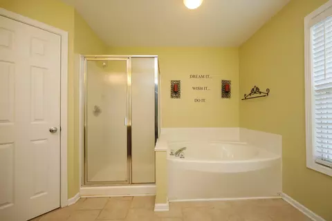 2509 Oleander Dr, Durham, NC 27703 photo 25