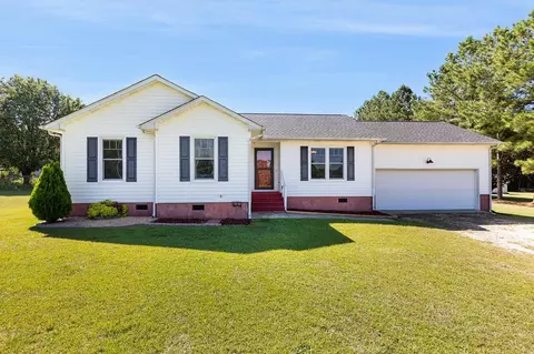 1444 Gregory Cir, Lillington, NC 27546 photo 1