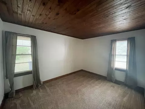 102 E Griswold St, Selma, NC 27576 photo 17